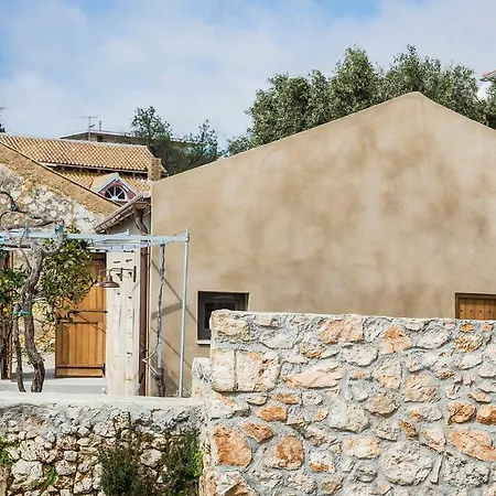 Daniela - Saint Nikolas Retreat Villa