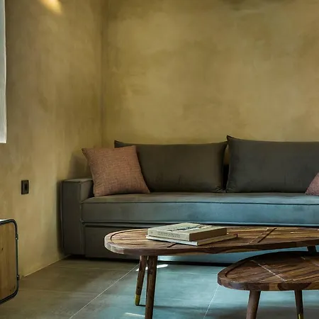 Daniela - Saint Nikolas Retreat *