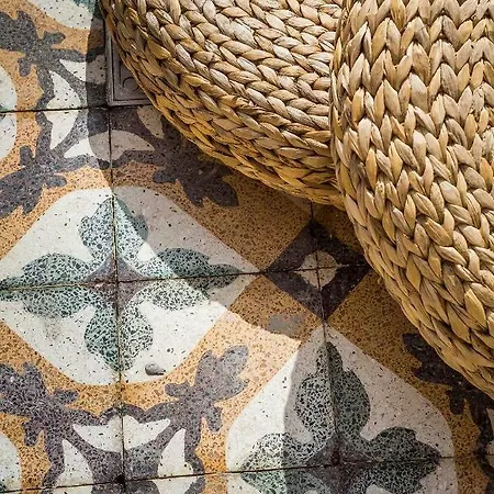 Daniela - Saint Nikolas Retreat * Faraklata