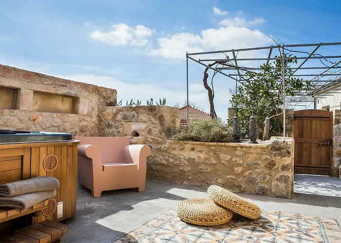 Daniela - Saint Nikolas Retreat Villa