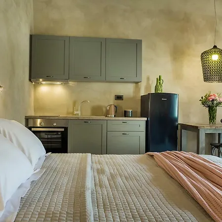 Villa Daniela - Saint Nikolas Retreat Faraklata